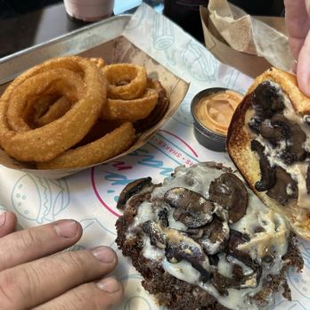 Sip N Smash - Burgers Near Me - Jacksonville, Florida Sip N Smash - Burgers Near Me - Jacksonville, Florida