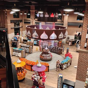 The Chocolatier - View of gift shop - New American Near Me - Hershey, Pennsylvania The Chocolatier - View of gift shop - New American Near Me - Hershey, Pennsylvania