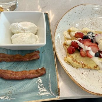 The Brunch District - 2x2x2 - Breakfast & Brunch Near Me - Addison, Texas The Brunch District - 2x2x2 - Breakfast & Brunch Near Me - Addison, Texas