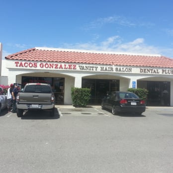 Tacos Gonzalez - parking lot view - Mexican Near Me - Indio, California Tacos Gonzalez - parking lot view - Mexican Near Me - Indio, California