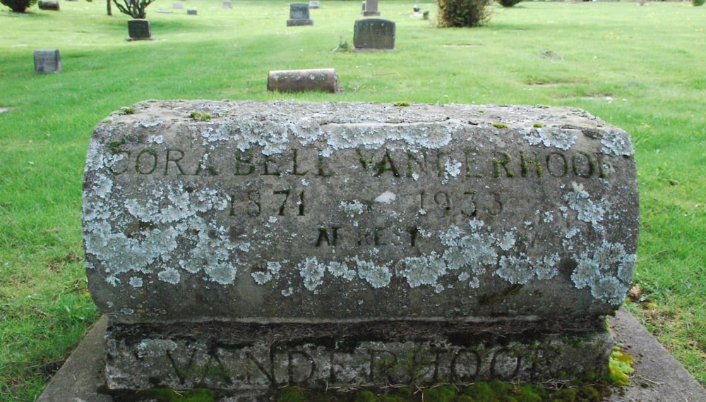 DOUGLASS CEMETERY Updated May 2024 SW Hensley Rd And Sw 15th St