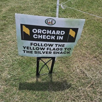 Cullipher Farm - Sign directing you to the peach orchard - Farmers Market Near Me - Virginia Beach, Virginia