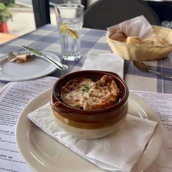 Bistro St Germain - French Near Me - Seal Beach, California