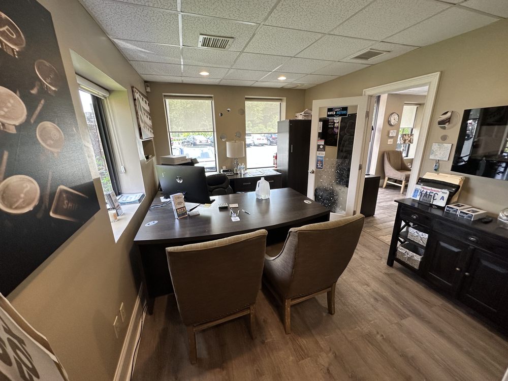 KAFCO MOTORS Updated August 2024 13 Photos 383 Union St, Holbrook