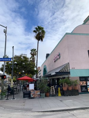 AMC Santa Monica 7 by null