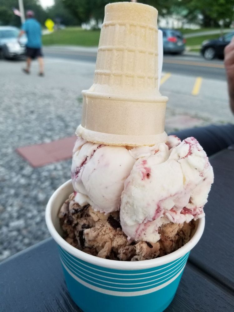 LAKESIDE DAIRY BAR 16 Reviews 913 Roosevelt Trl, Naples, Maine