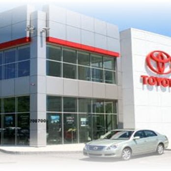 Expressway Toyota - Car Dealers Near Me - Boston, Massachusetts Expressway Toyota - Car Dealers Near Me - Boston, Massachusetts
