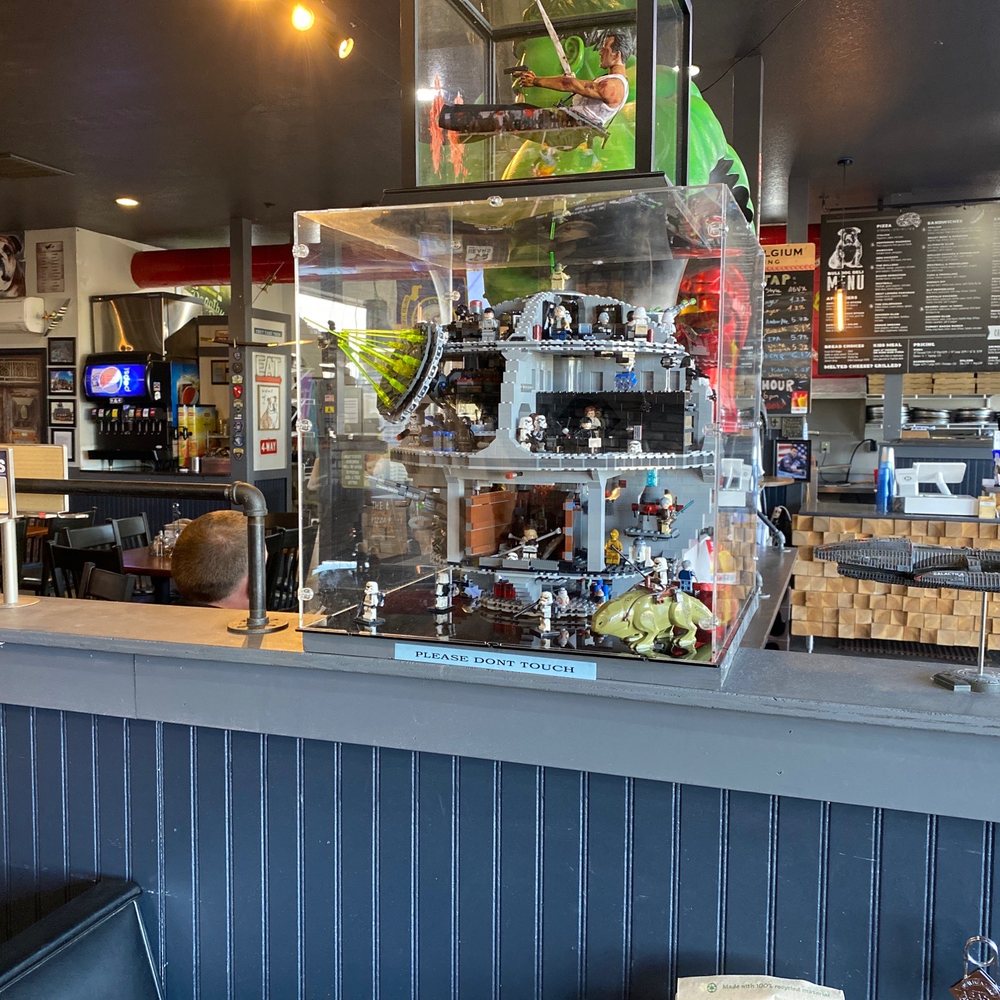 Bulldog Pub & Grub - Sandwiches Near Me - Greeley, Colorado