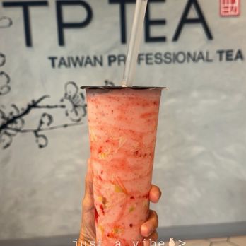 TP Tea - Strawberry Crème Brûlée Smoothie - Bubble Tea Near Me - Frisco, Texas TP Tea - Strawberry Crème Brûlée Smoothie - Bubble Tea Near Me - Frisco, Texas