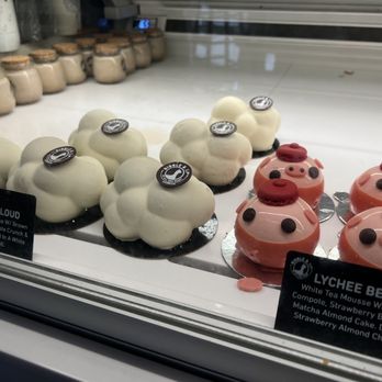 Bibble & Sip - Lychee Berry - Coffee & Tea Near Me - New York, New York Bibble & Sip - Lychee Berry - Coffee & Tea Near Me - New York, New York