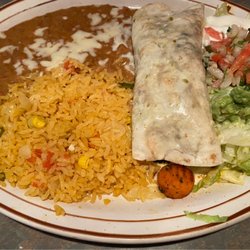 La Pinata Bar & Grill