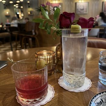 Sparrow Wine Bar - Sazerac a la Framboise and Highball Martini - Wine Bars Near Me - Orlando, Florida Sparrow Wine Bar - Sazerac a la Framboise and Highball Martini - Wine Bars Near Me - Orlando, Florida