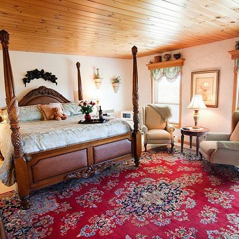 The Mountain Rose Inn - Venues & Event Spaces Near Me - Greenfield, Massachusetts The Mountain Rose Inn - Venues & Event Spaces Near Me - Greenfield, Massachusetts
