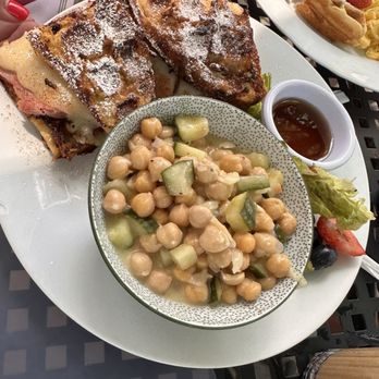 Magnolia Cafe - Chickpea cucumber salad - Cafes Near Me - Beaufort, South Carolina Magnolia Cafe - Chickpea cucumber salad - Cafes Near Me - Beaufort, South Carolina