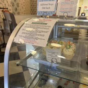 Flying Cupcake Bakery - Bakery case - Bakeries Near Me - Indianapolis, Indiana