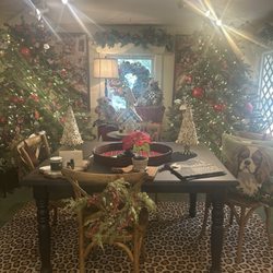 The Cottage - Christmas room