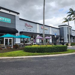 Cobblestone Plaza