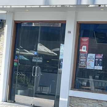The Baked Bear - Ice Cream & Frozen Yogurt Near Me - Hermosa Beach, California