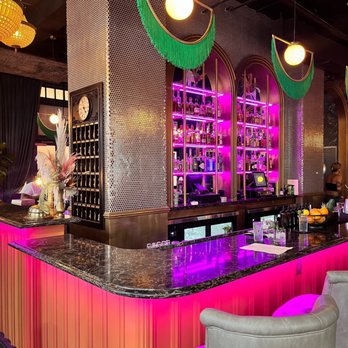 Bellhop - Cocktail Bars Near Me - Orlando, Florida Bellhop - Cocktail Bars Near Me - Orlando, Florida