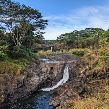 Wai'ale Falls - Instagram: @telephonesmopthie - Hiking Near Me - Hilo, Hawaii Wai'ale Falls - Instagram: @telephonesmopthie - Hiking Near Me - Hilo, Hawaii