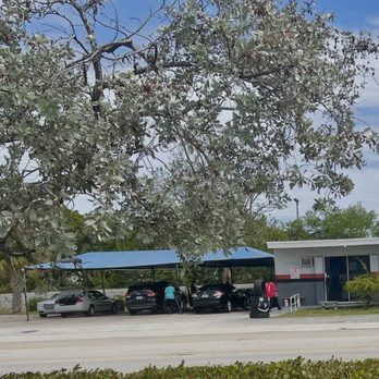 Amway Tire Center - New and used tires. Great prices, very friendly and fast service! - Tires Near Me - Pompano Beach, Florida Amway Tire Center - New and used tires. Great prices, very friendly and fast service! - Tires Near Me - Pompano Beach, Florida