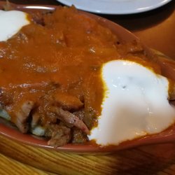Antep Turkish Cuisine - Smelly meat, with runny yogurt.. thats not turkish style of food :/