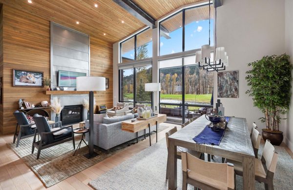 Snake River Sporting Club by null