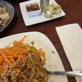 Sumalee's Thai Cuisine - Pad Thai chicken and tofu warps - Thai Near Me - Bonney Lake, Washington Sumalee's Thai Cuisine - Pad Thai chicken and tofu warps - Thai Near Me - Bonney Lake, Washington