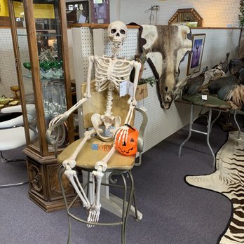 Grand Antique Mall - Antiques Near Me - Cincinnati, Ohio Grand Antique Mall - Antiques Near Me - Cincinnati, Ohio