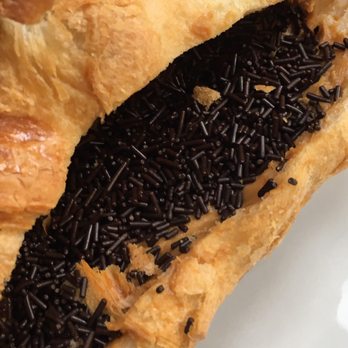 Li O Lait - sh*t of mouse = chocolate sprinkles. - Coffee & Tea Near Me - Bruges, VWV