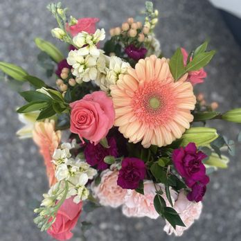 Twisted Twigs Florals - Florists Near Me Twisted Twigs Florals - Florists Near Me