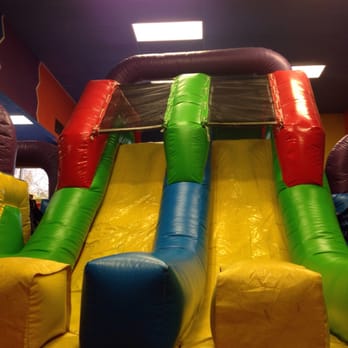 Wacky Indoor Bounce - Kids Activities Near Me - Corvallis, Oregon