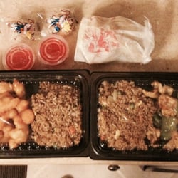 Chinatown Express - Dinner combos: honey chicken & szechuan chicken (comes w crab rangoon & egg rolls)
