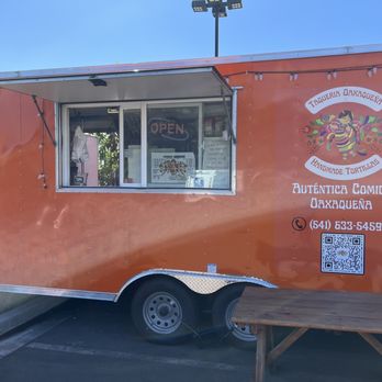 Taqueria Oaxaqueña - 2 small picnic tables. Most orders were "to go" - Tacos Near Me - Springfield, Oregon Taqueria Oaxaqueña - 2 small picnic tables. Most orders were "to go" - Tacos Near Me - Springfield, Oregon