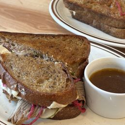 Roast Beef Dip Sandwich