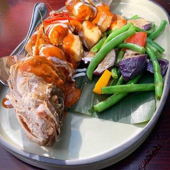 Wayla - whole fried branzino - Thai Near Me - New York, New York