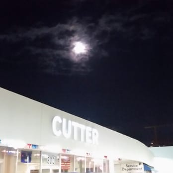 Cutter Mazda - Honolulu - Finishing the deal, taking really long till after this gorgeous moon rose - Car Dealers Near Me - Honolulu, Hawaii Cutter Mazda - Honolulu - Finishing the deal, taking really long till after this gorgeous moon rose - Car Dealers Near Me - Honolulu, Hawaii