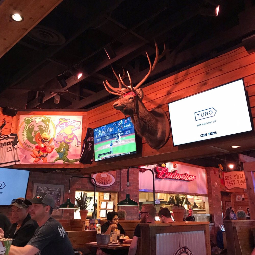 Texas Roadhouse - Inside - American Near Me - Billings, Montana