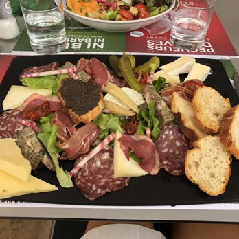 D'Ici et d'Ailleurs - Charcuterie - Restaurants Near Me - Avignon, 84 D'Ici et d'Ailleurs - Charcuterie - Restaurants Near Me - Avignon, 84