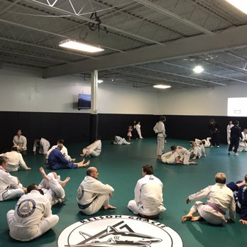Relson Gracie Jiu-Jitsu Academy - Getting ready for another awesome class - Brazilian Jiu-jitsu Near Me - Willoughby, Ohio Relson Gracie Jiu-Jitsu Academy - Getting ready for another awesome class - Brazilian Jiu-jitsu Near Me - Willoughby, Ohio