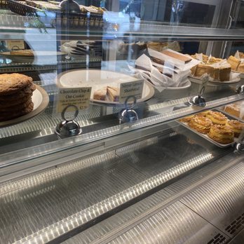 Fournée Bakery - Bakeries Near Me - Berkeley, California