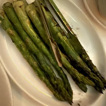 Kres Chophouse - Grilled Asparagus - Steakhouses Near Me - Orlando, Florida Kres Chophouse - Grilled Asparagus - Steakhouses Near Me - Orlando, Florida