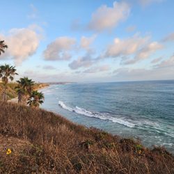 Swami's Beach