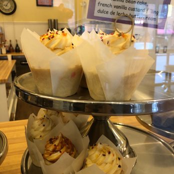 Scratch Cupcakery - Cupcakes Near Me - Coralville, Iowa