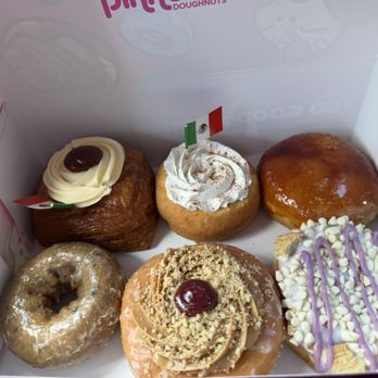 Pinkbox Doughnuts - El Guzman dough cro, tres leches, blow torch (Creme brulee), Mr Blueberry, Love My PB&J, and Lil blue - Donuts Near Me - Las Vegas, Nevada Pinkbox Doughnuts - El Guzman dough cro, tres leches, blow torch (Creme brulee), Mr Blueberry, Love My PB&J, and Lil blue - Donuts Near Me - Las Vegas, Nevada