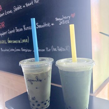 Intrinsic Cafe - Coffee & Tea Near Me - Newark, New Jersey