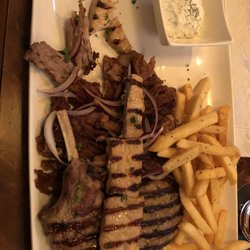 Poseidon - Skaras (Grillteller) mit Pommes, statt Reis