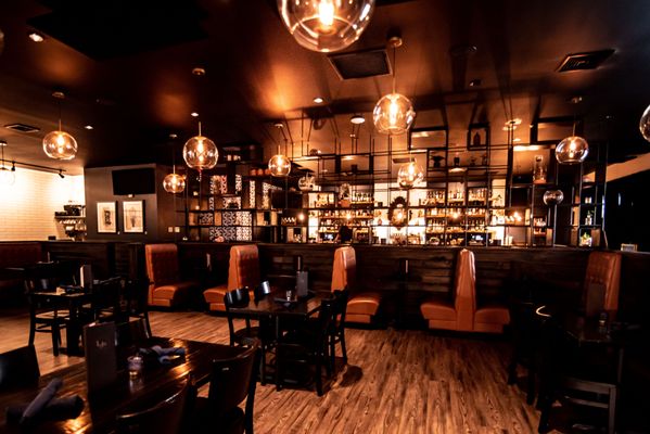 LJ's Bistro & Bar by null