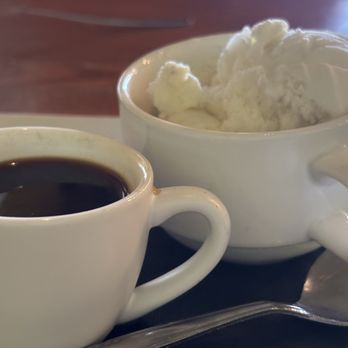 Mona Lisa Cucina - Affogato - Italian Near Me - Huntington Beach, California Mona Lisa Cucina - Affogato - Italian Near Me - Huntington Beach, California