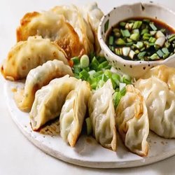 Pan-fried dumpling